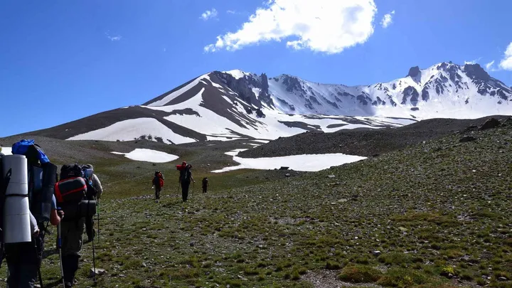 Erciyes Dağı Kamp Alanı