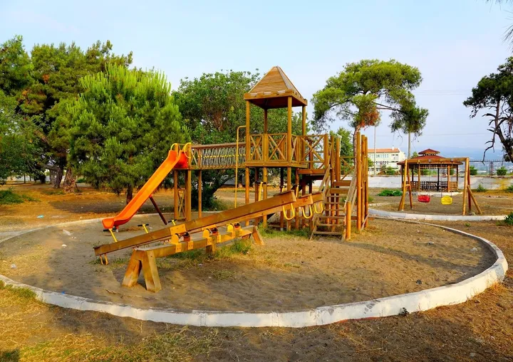 Talat Göktepe Tabiat Parkı Kamp Alanı
