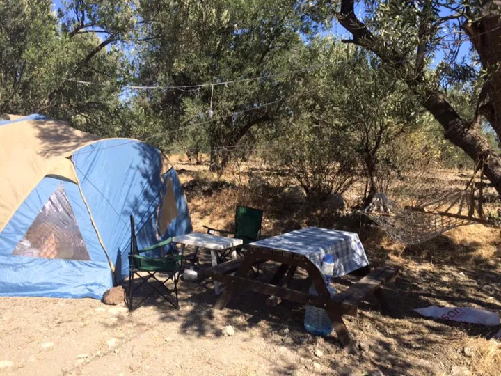 Zeytin Gölgesi Camping